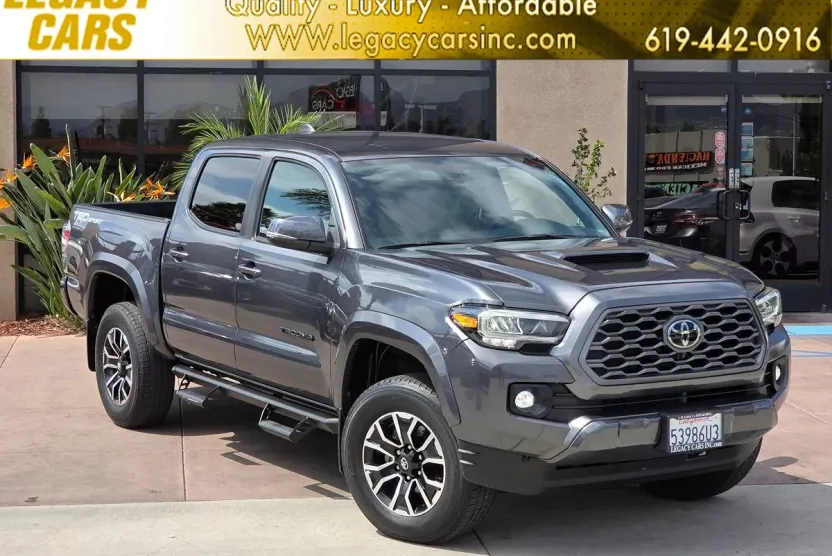 2023 Toyota Tacoma TRD Sport photo 1