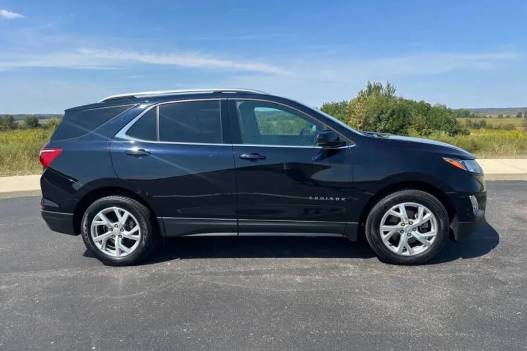 2020 Chevrolet Equinox photo 1