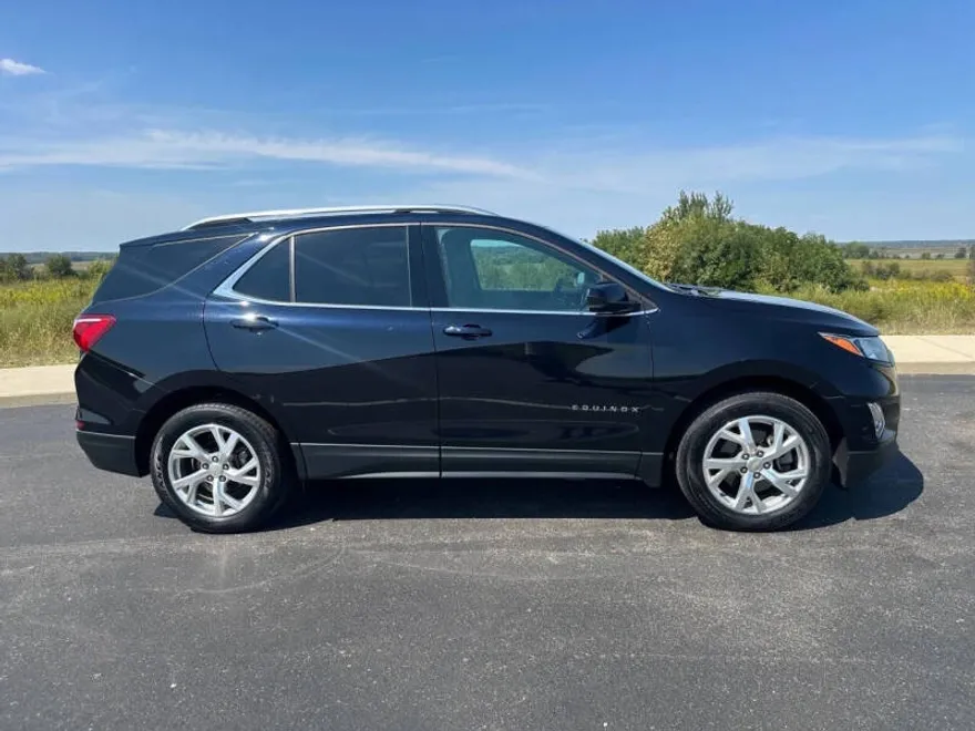2020 Chevrolet Equinox photo 1