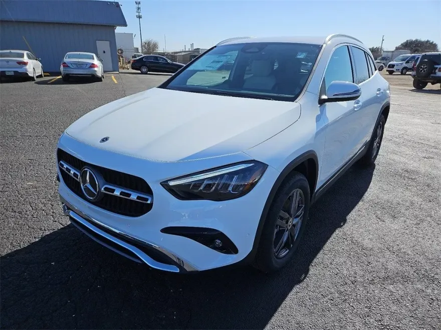 2025 Mercedes Benz GLA 250 photo 1