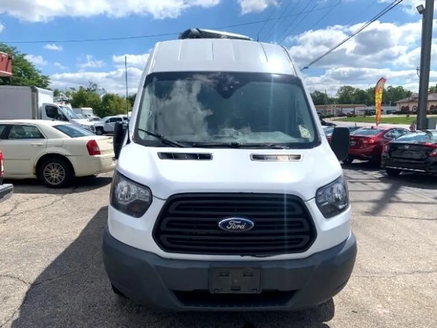 2018 Ford Transit photo 3