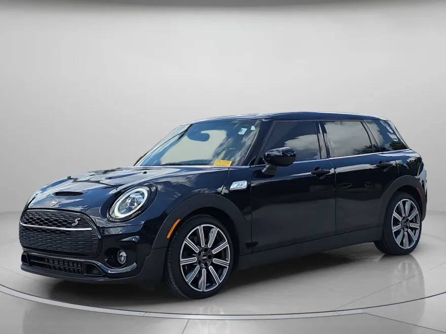 2020 Mini Clubman Base S photo 1