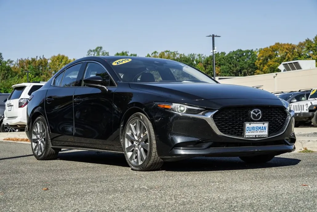 2019 Mazda Mazda3 Premium photo 1