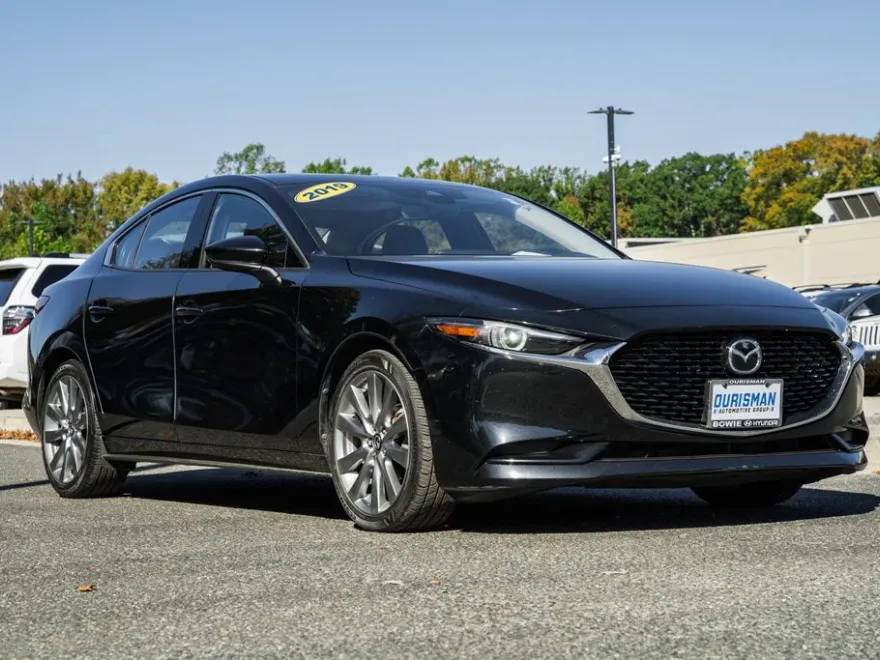 2019 Mazda Mazda3 Premium photo 1