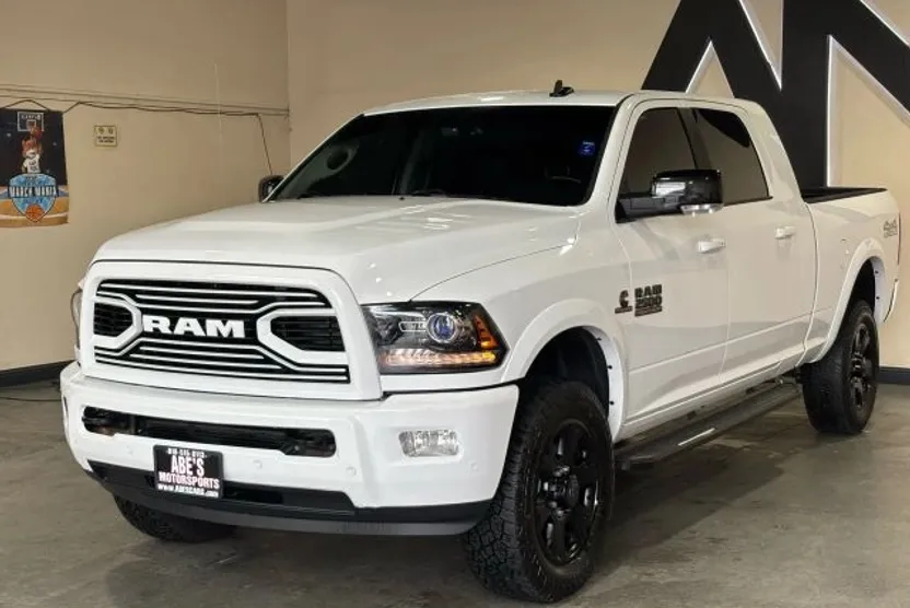 2018 Ram 2500 Laramie photo 1