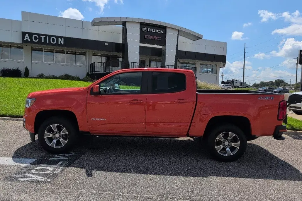 2019 Chevrolet Colorado Z71 photo 1