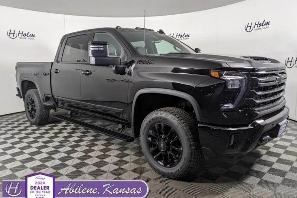 2025 Chevrolet Silverado 2500HD High Country photo 1