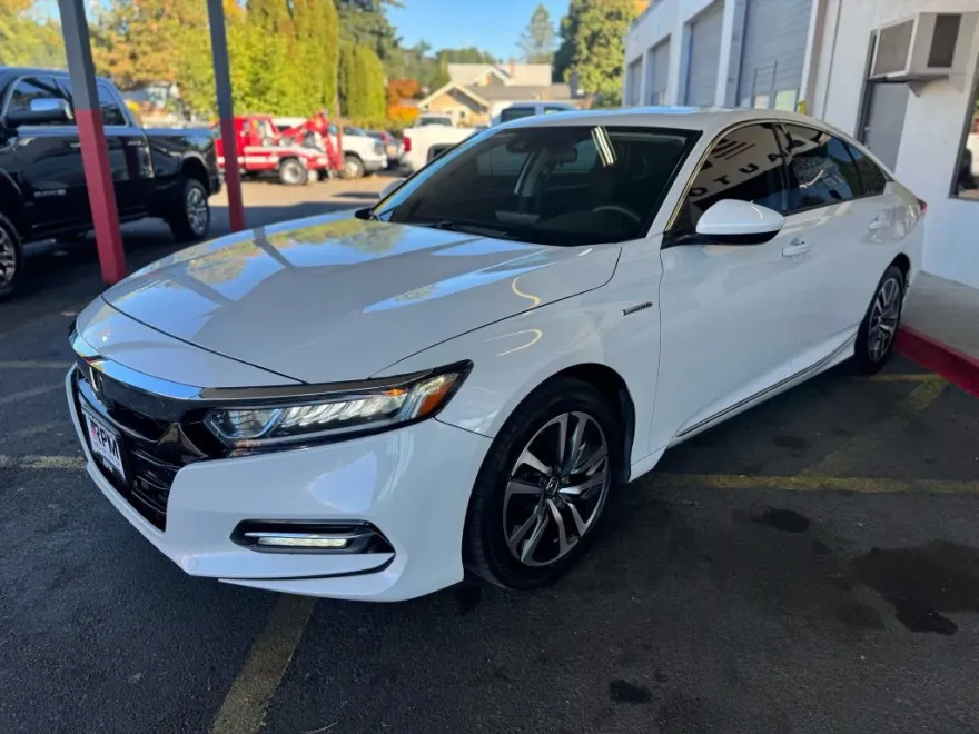 2019 Honda Accord Hybrid EX photo 1