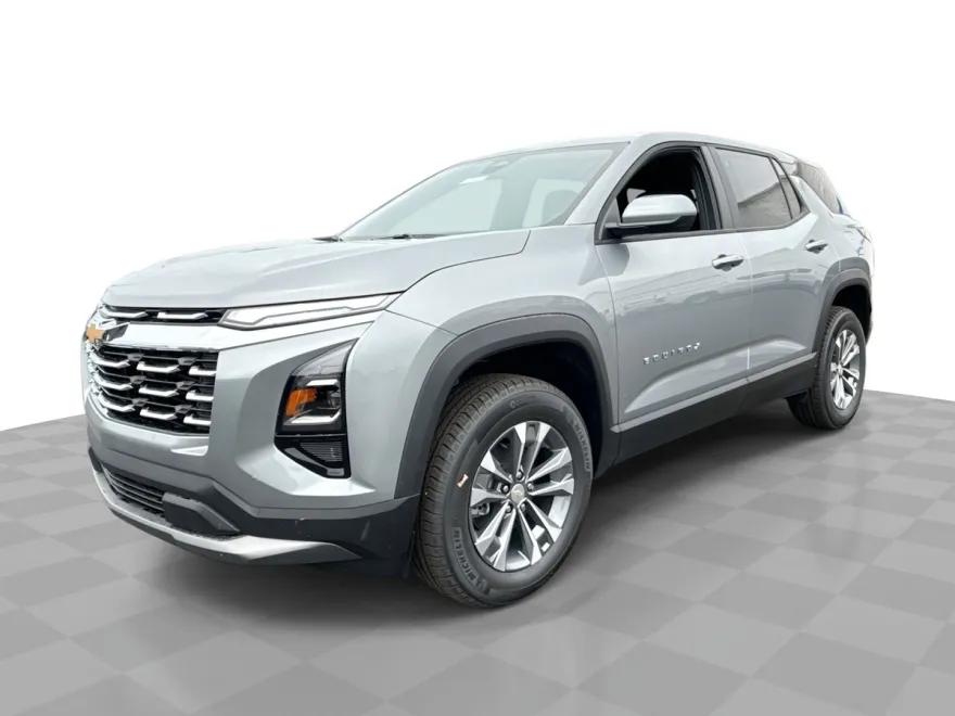 2026 Chevrolet Equinox LT photo 1