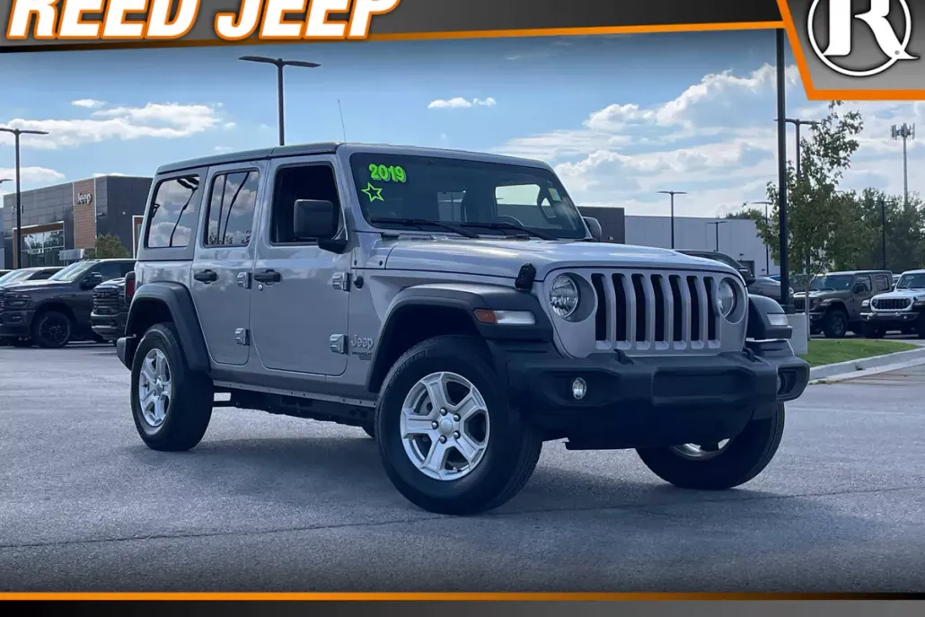 2019 Jeep Wrangler Unlimited Sport S photo 1