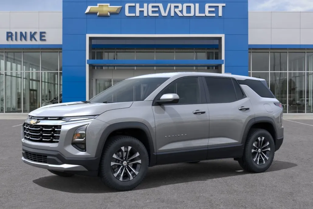 2026 Chevrolet Equinox LT photo 1