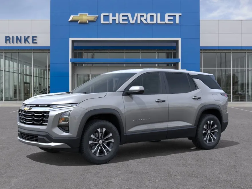 2026 Chevrolet Equinox LT photo 1
