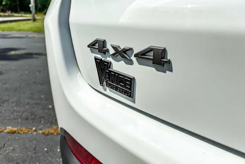2025 Jeep Compass Latitude photo 1