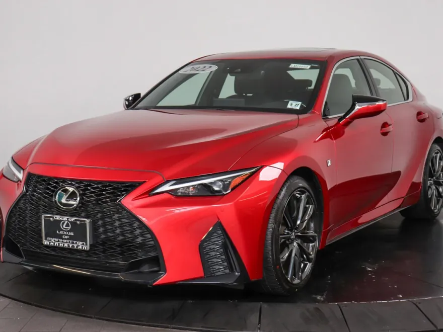 2022 Lexus IS 350 F SPORT photo 1