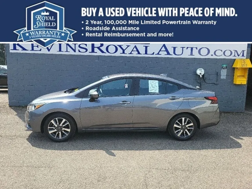 2021 Nissan Versa 1.6 SV photo 1