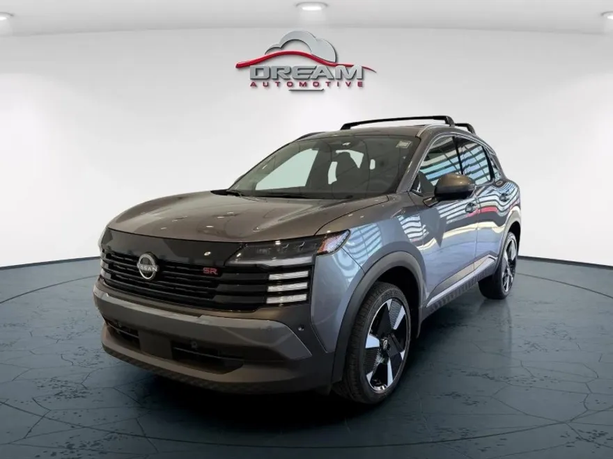 2025 Nissan Kicks SR photo 1