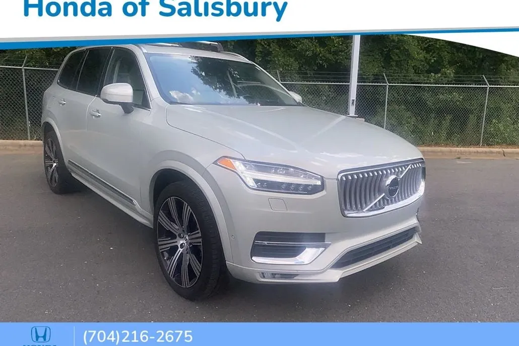 2022 Volvo XC90 T6 Inscription photo 1