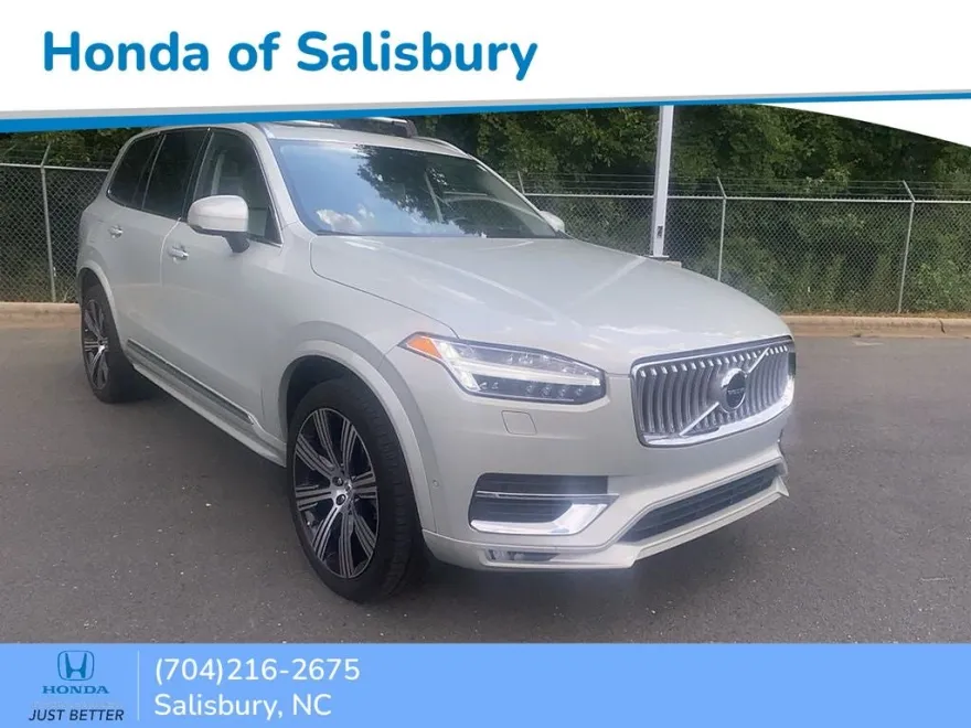 2022 Volvo XC90 T6 Inscription photo 1