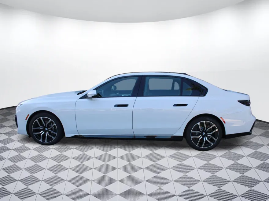 2025 Bmw i7 eDrive50 photo 1