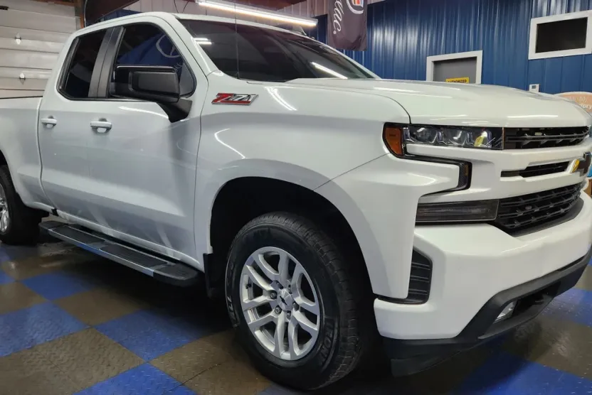 2019 Chevrolet Silverado 1500 RST photo 1