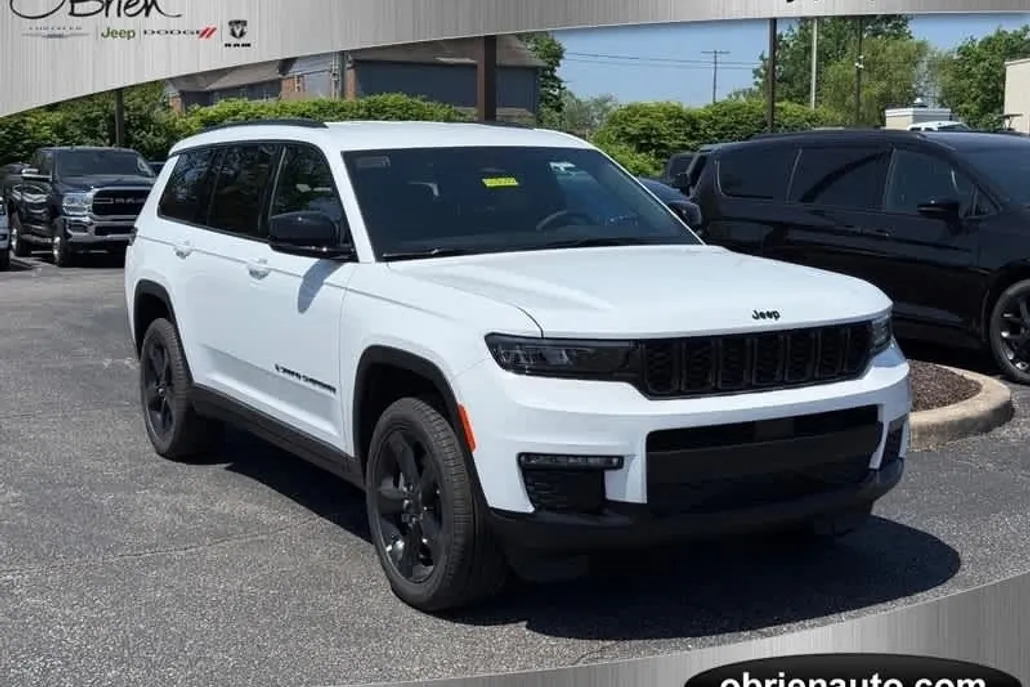 2025 Jeep Grand Cherokee Limited photo 1