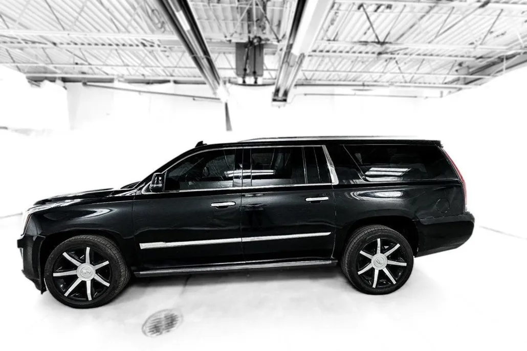 2016 Cadillac Escalade ESV Premium photo 1