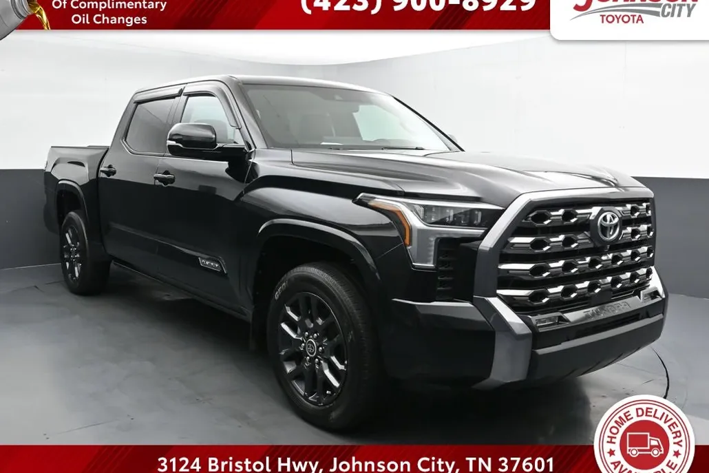 2023 Toyota Tundra Platinum CrewMax photo 1