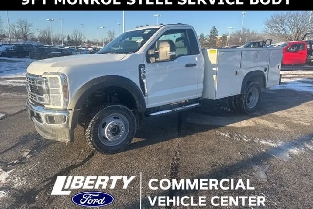 2024 Ford F-450 photo 1