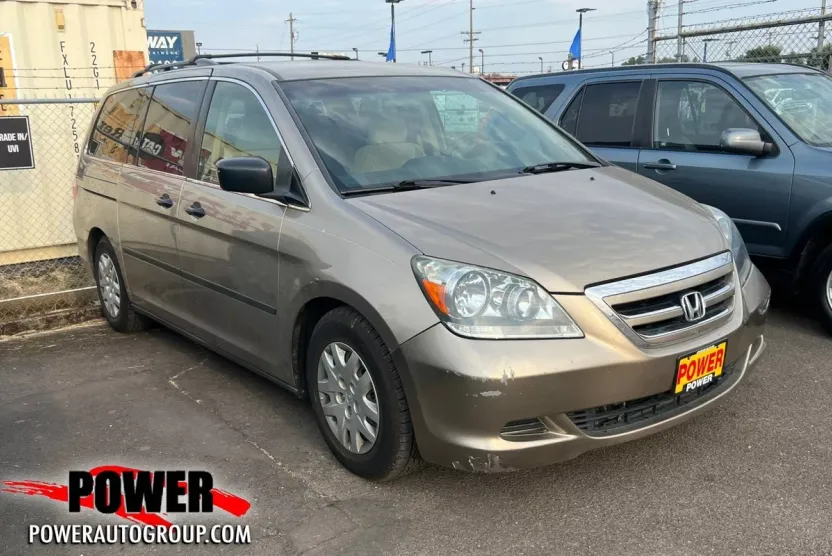 2005 Honda Odyssey LX photo 1