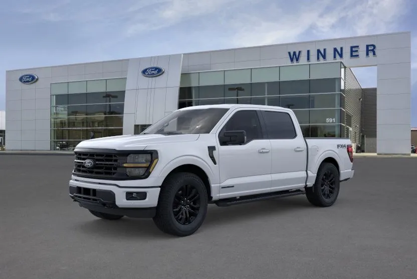 2025 Ford F-150 XLT photo 1