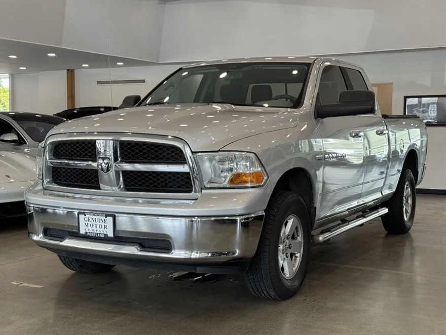 2012 Ram 1500 SLT photo 1