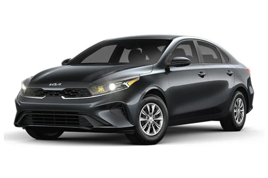 2023 Kia Forte LX photo 1