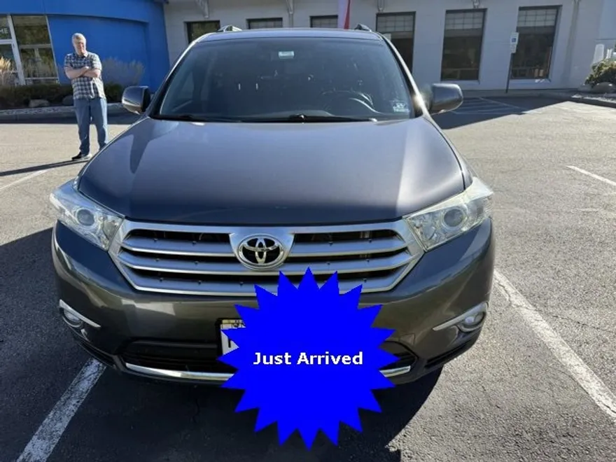 2013 Toyota Highlander Limited photo 1