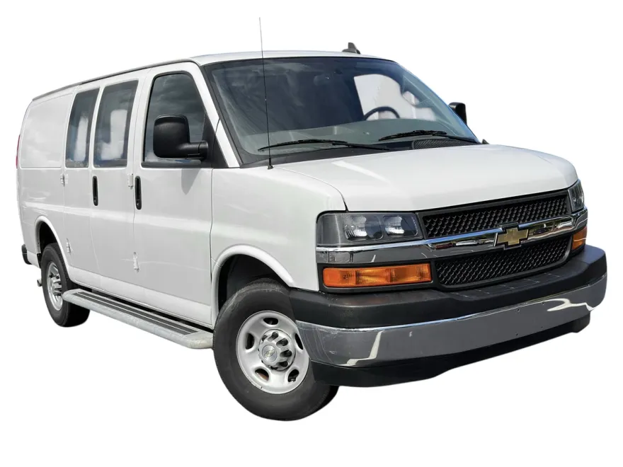 2023 Chevrolet Express Cargo 2500 photo 1
