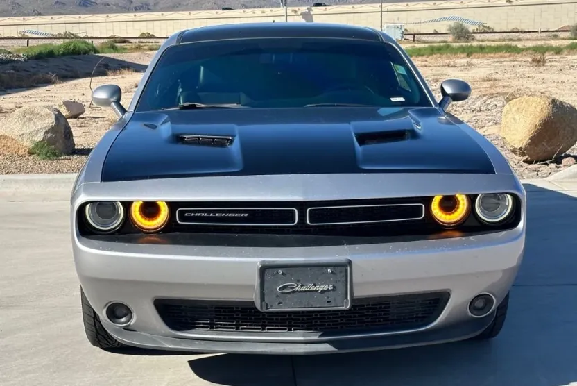 2017 Dodge Challenger GT photo 1