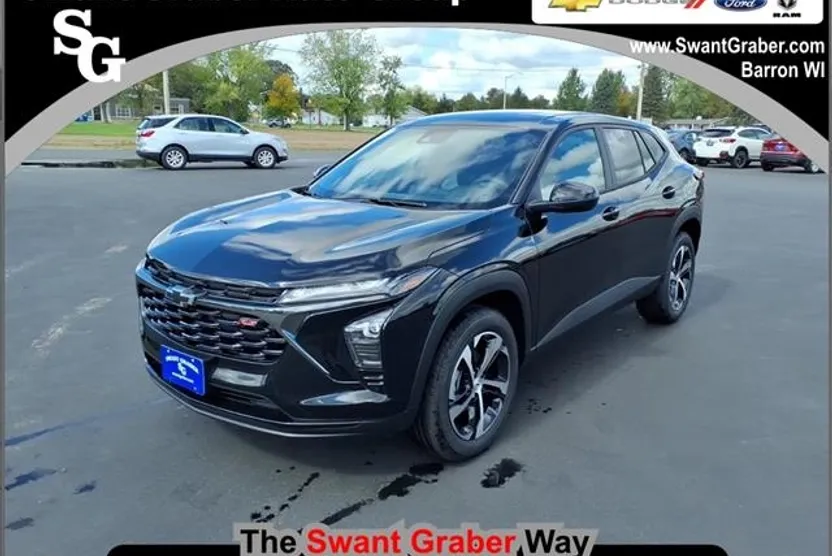 2025 Chevrolet Trax RS photo 1