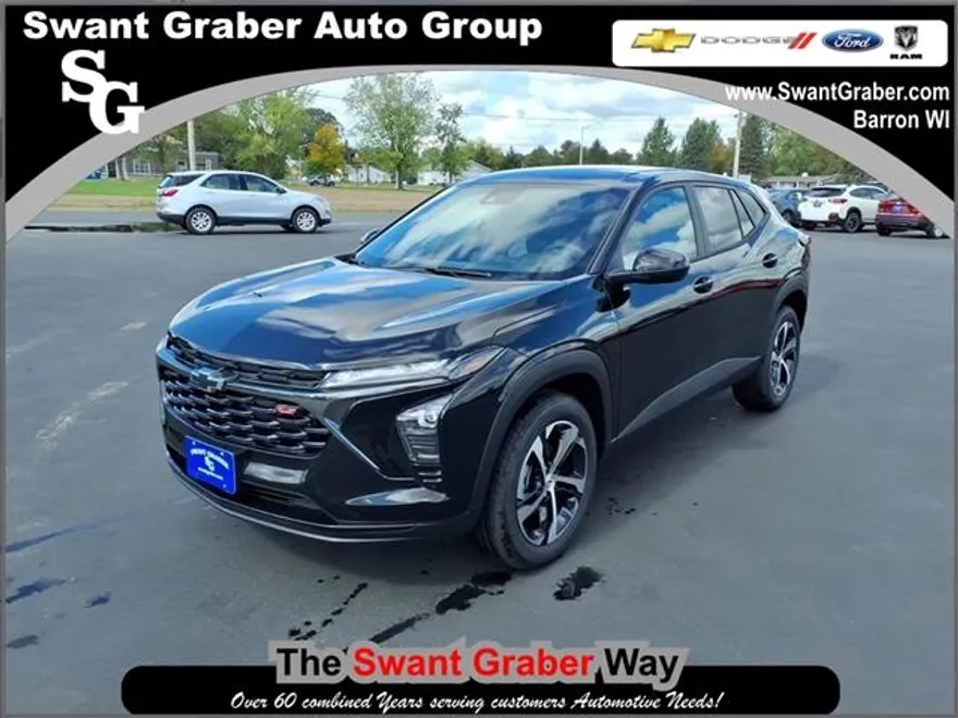 2025 Chevrolet Trax RS photo 1