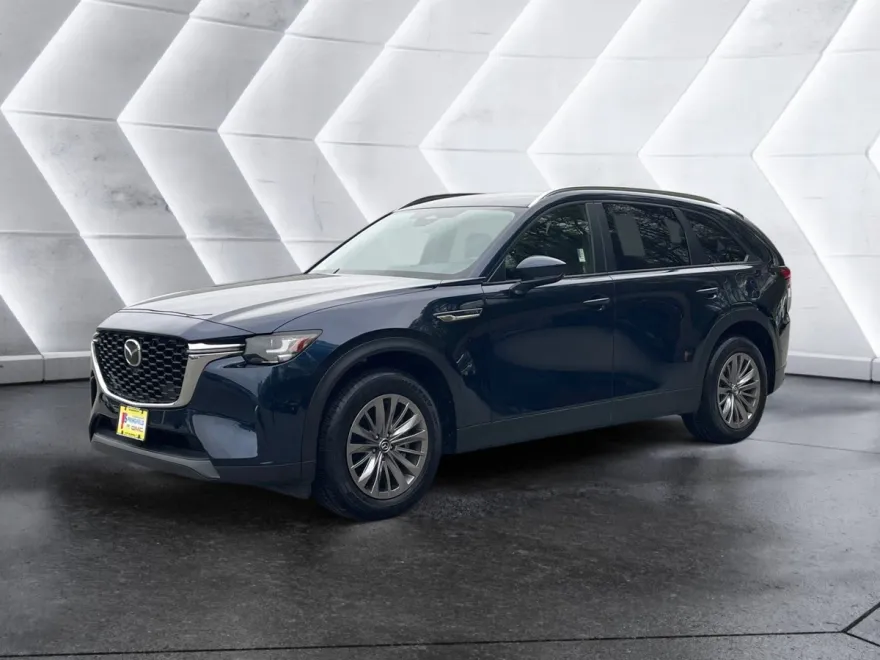2025 Mazda CX-90 Select photo 1