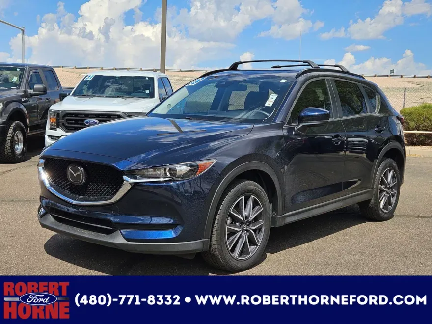 2018 Mazda CX-5 Touring photo 1