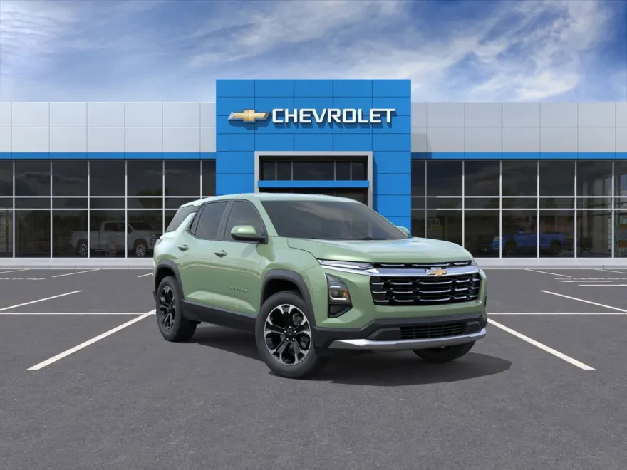 2026 Chevrolet Equinox LT photo 1