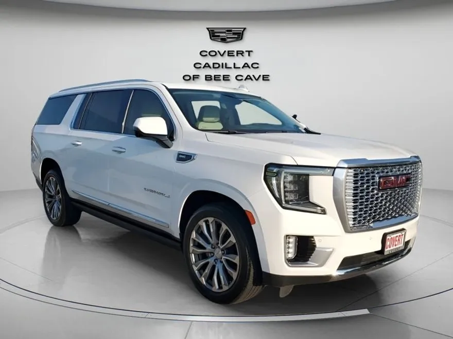 2021 Gmc Yukon XL Denali photo 1