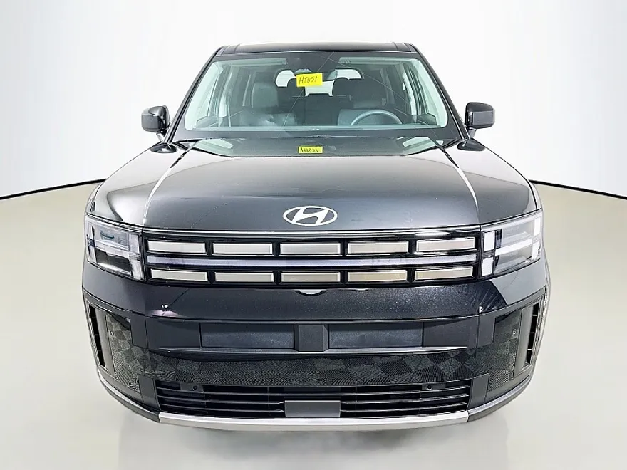 2026 Hyundai Santa Fe SE photo 1