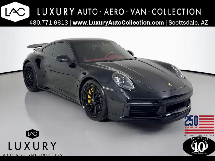 2021 Porsche 911 Turbo S photo 1