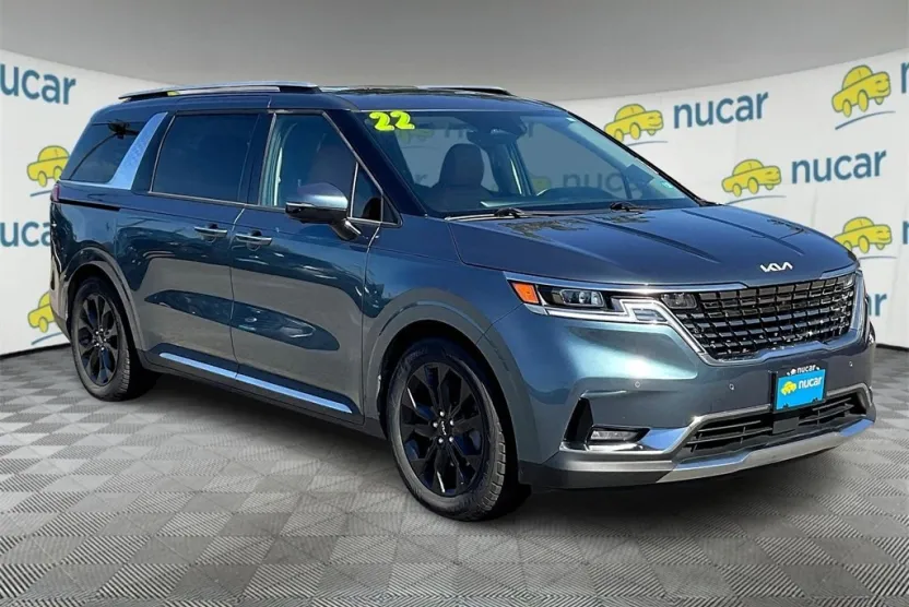 2022 Kia Carnival SX Prestige photo 1