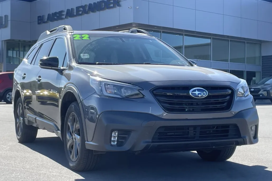 2022 Subaru Outback Onyx Edition XT photo 1