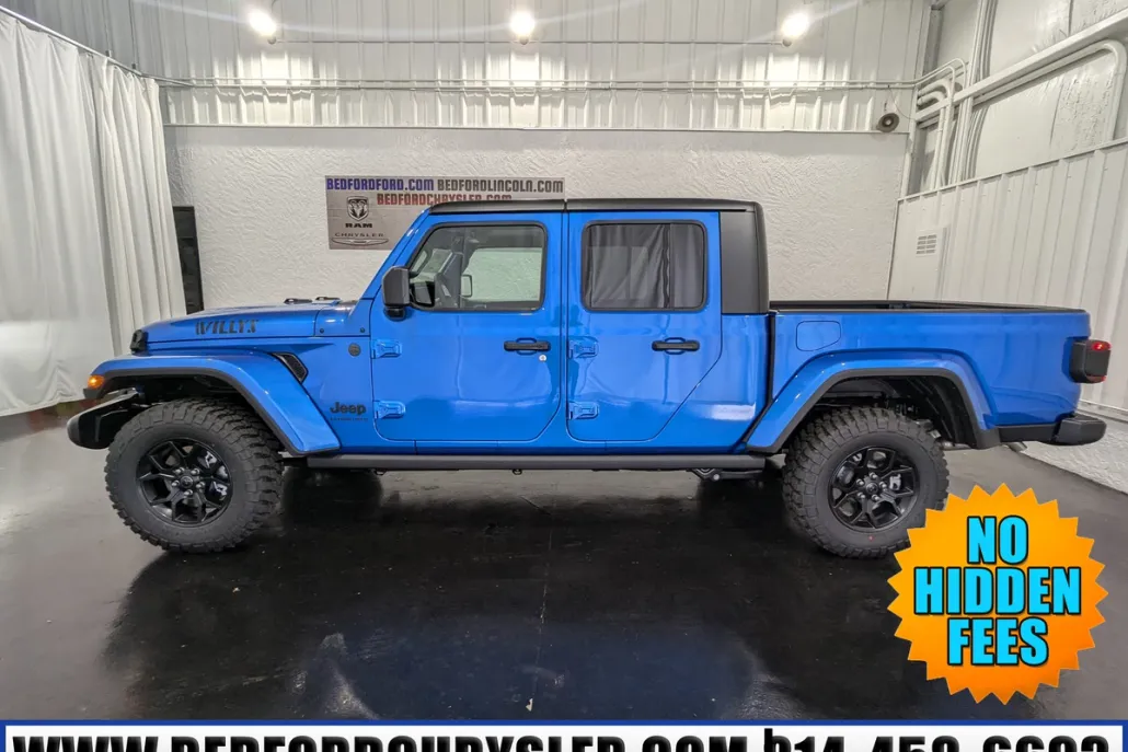 2025 Jeep Gladiator Willys photo 1
