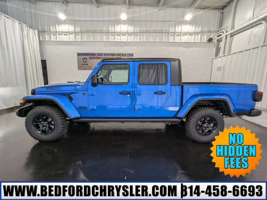2025 Jeep Gladiator Willys photo 1
