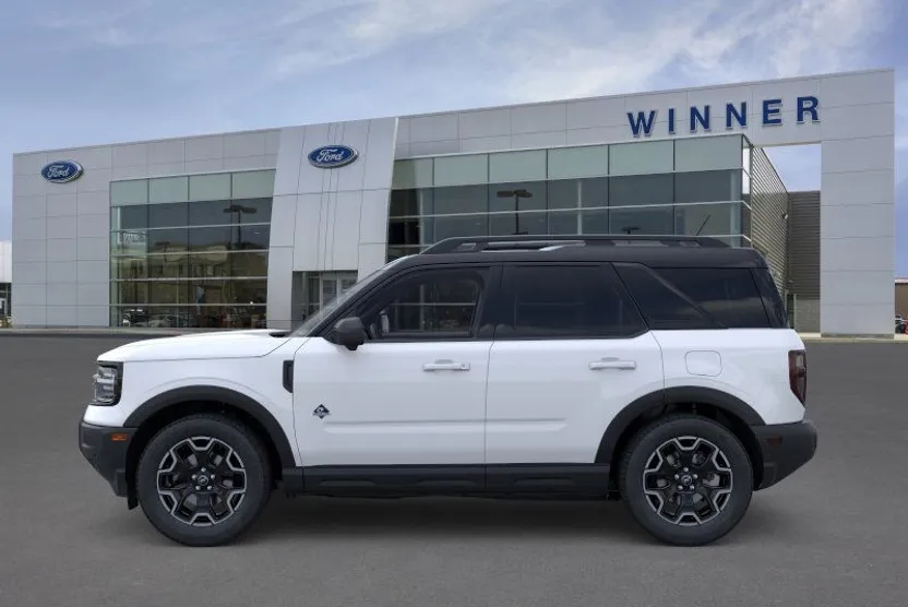 2025 Ford Bronco Sport Outer Banks photo 1