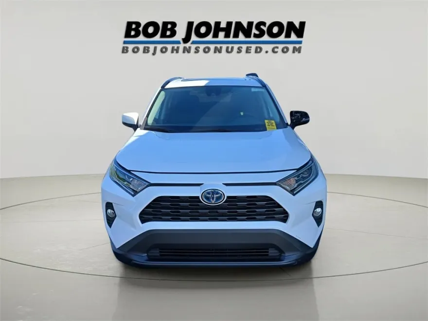 2021 Toyota RAV4 Hybrid XLE photo 1