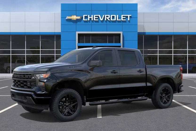 2026 Chevrolet Silverado 1500 Custom photo 1